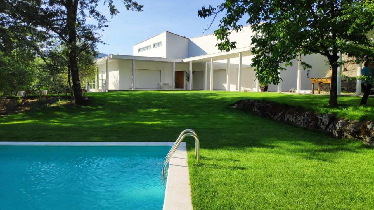 Casa De Apeleiras Panzió Marco de Canavezes Kültér fotó