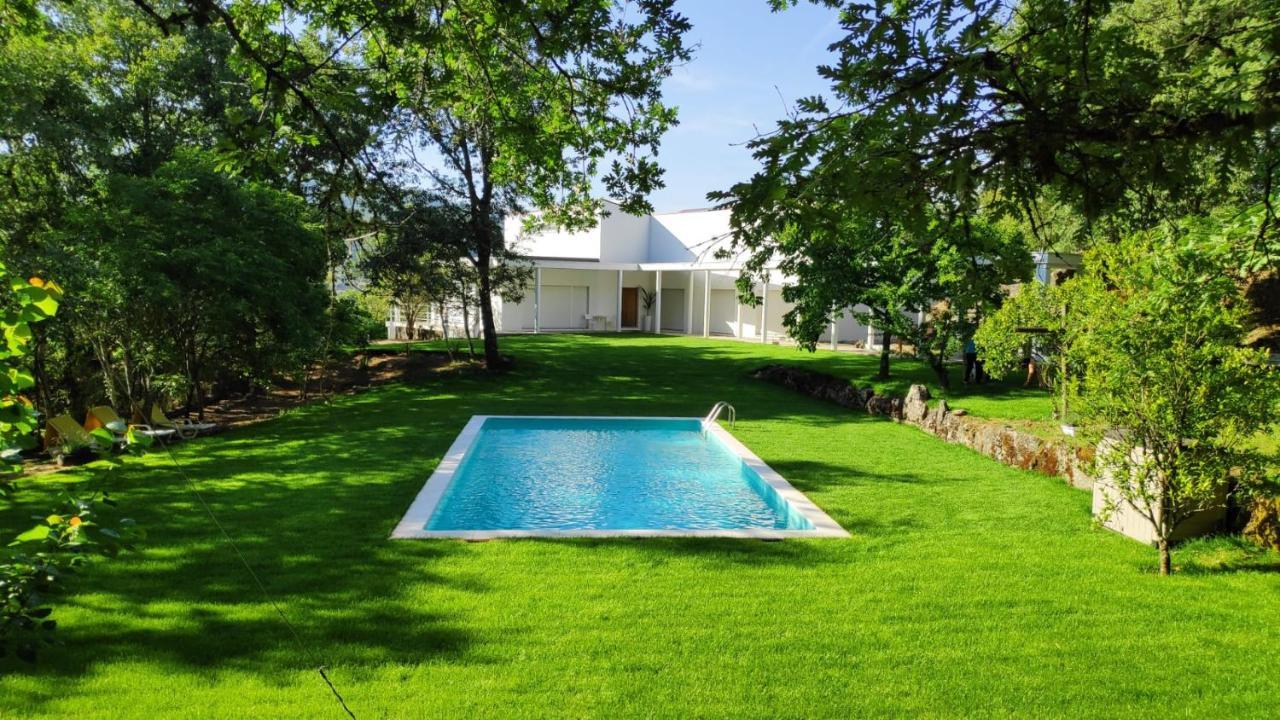 Casa De Apeleiras Panzió Marco de Canavezes Kültér fotó